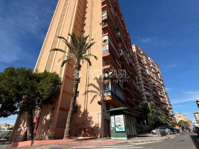 Piso en venta en Casco Antiguo - Santa Cruz - Ayuntamiento, l'Alacantí