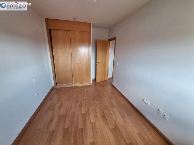 Piso en venta en Santo Domingo-caudilla, Val de Santo Domingo
