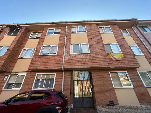 Piso en venta en Santovenia De Pisuerga, Castilla y León