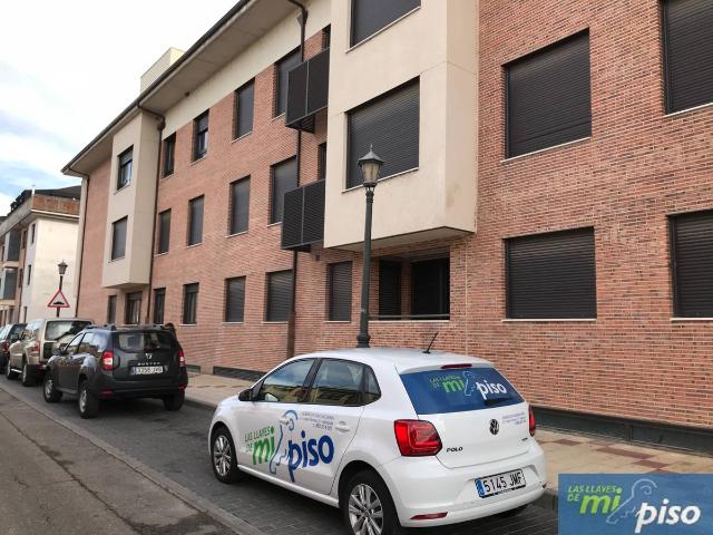 Piso en venta en Santovenia De Pisuerga, Castilla y León