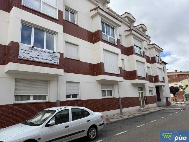 Piso en venta en Santovenia De Pisuerga, Castilla y León