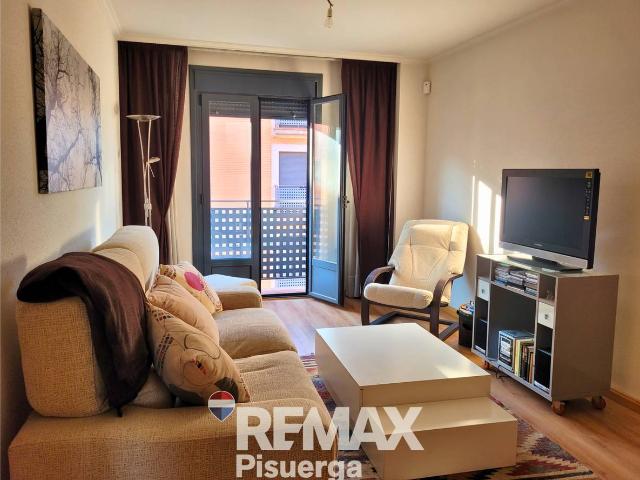 Piso en venta en Santovenia De Pisuerga, Castilla y León