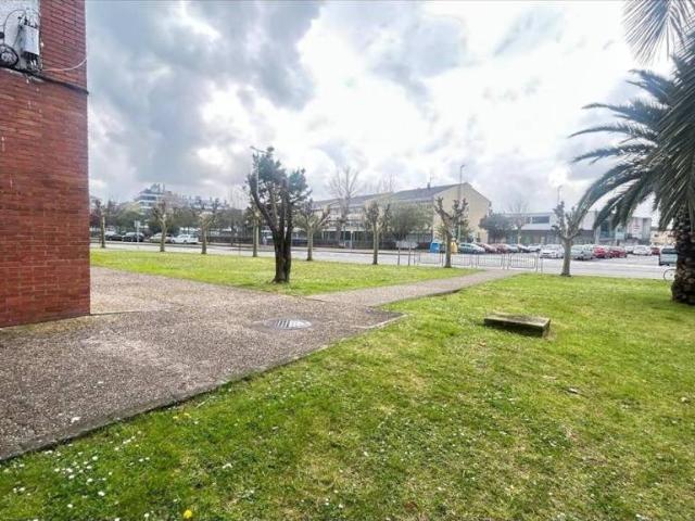 Piso en venta en Santoña, Cantabria