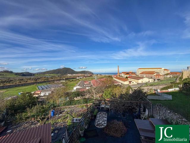 Piso en venta en Santoña