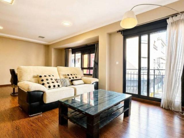 Piso en venta en la Ribera Alta, Valencia