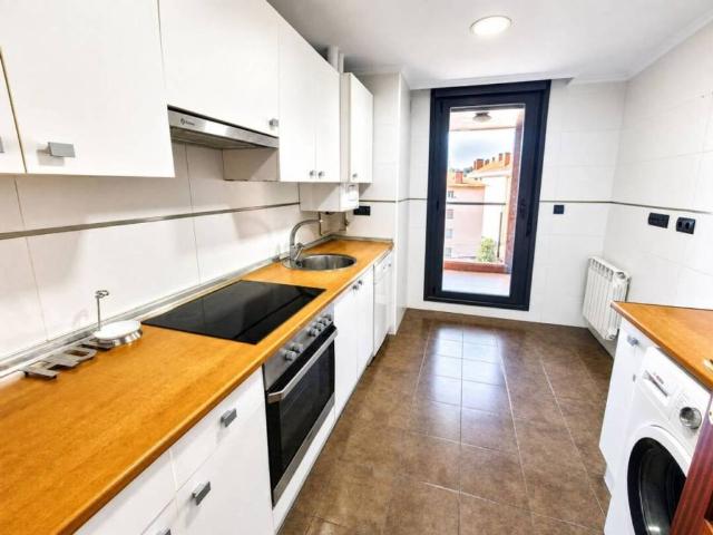 Piso en venta en Santurtzi, Guipúzcoa