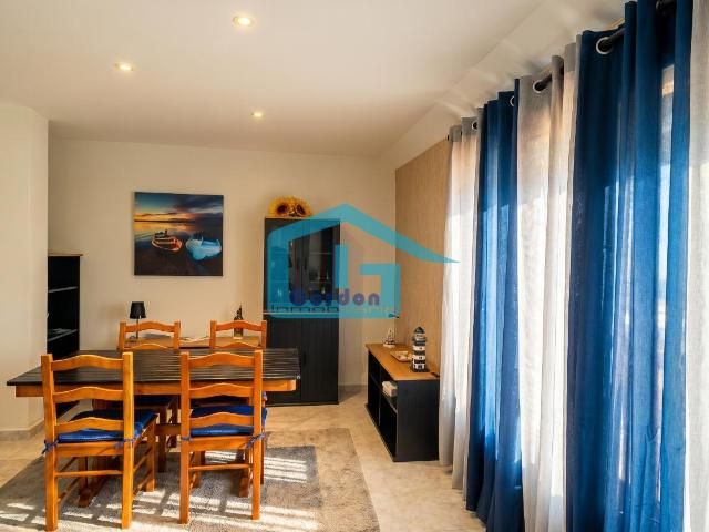 Piso en venta en Poio, O Salnés