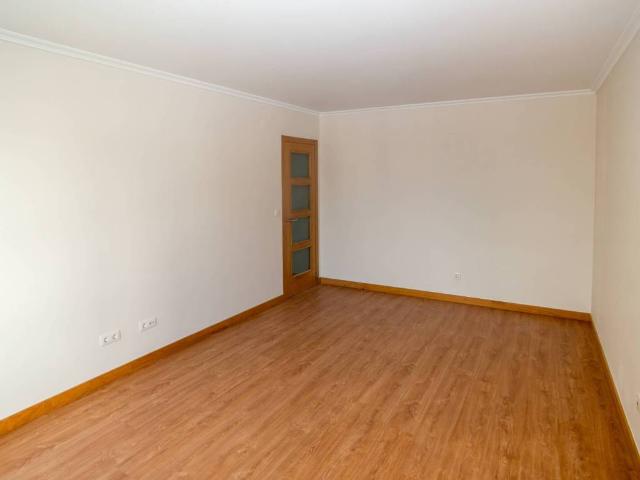 Piso en venta en Sarria