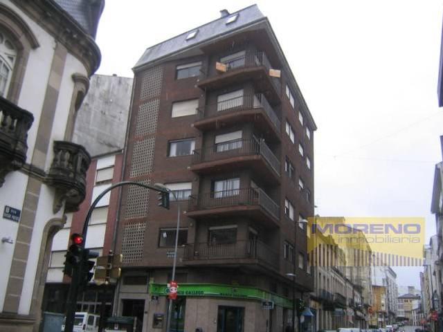 Piso en venta en Sarria