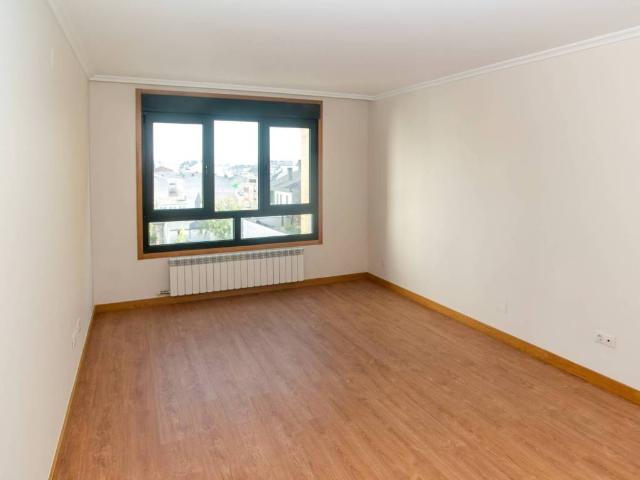 Piso en venta en Sarria