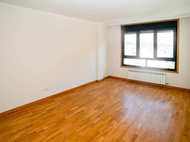 Piso en venta en Sarria