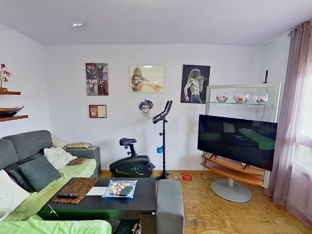 Piso en venta en Sarrià De Ter, la Rasa