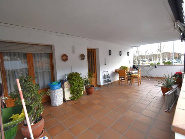 Piso en venta en Sarrià De Ter, la Rasa