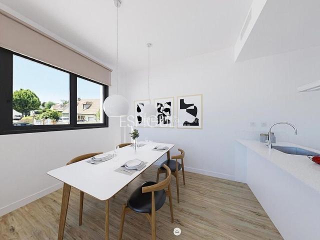 Piso en venta en Sarrià De Ter, Girona