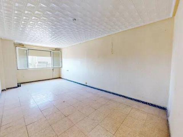 Piso en venta en María Moliner, l'Alt Vinalopó / El Alto Vinalopó