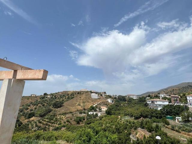 Piso en venta en Sedella