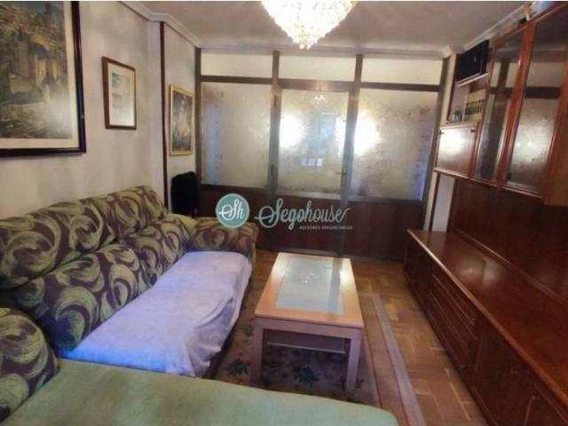 Piso en venta en Segovia, Castilla y León