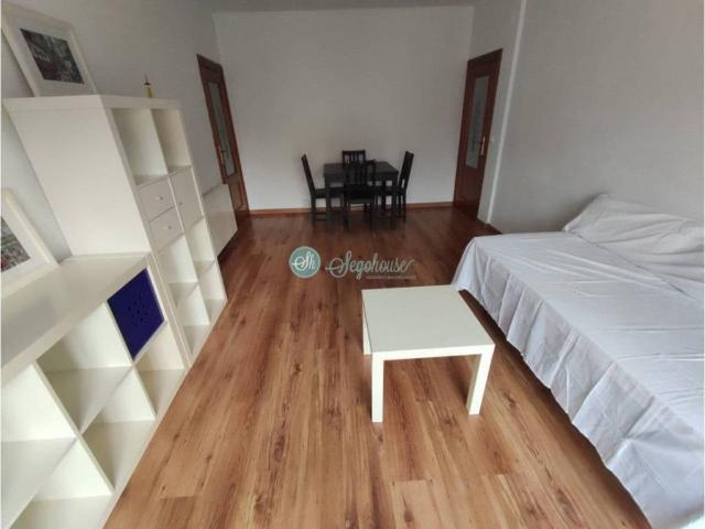 Piso en venta en Segovia, Castilla y León
