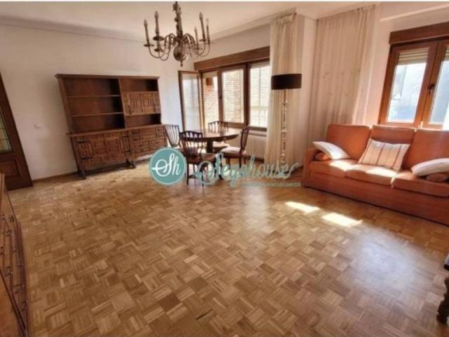Piso en venta en Segovia, Castilla y León