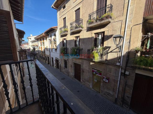 Piso en venta en Segura