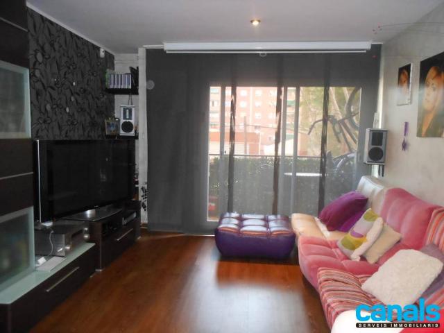 Piso en venta en Sant Martí, Vallès Occidental