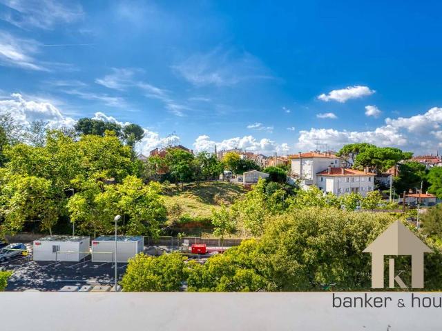 Piso en venta en Sant Martí, Cerdanyola Del Vallès