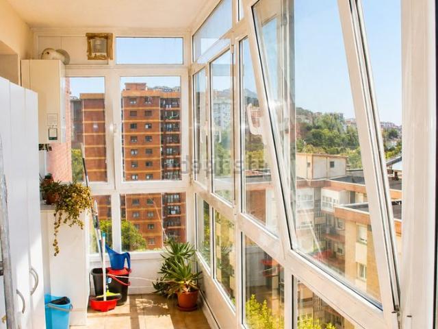 Piso en venta en Azeta, Sestao