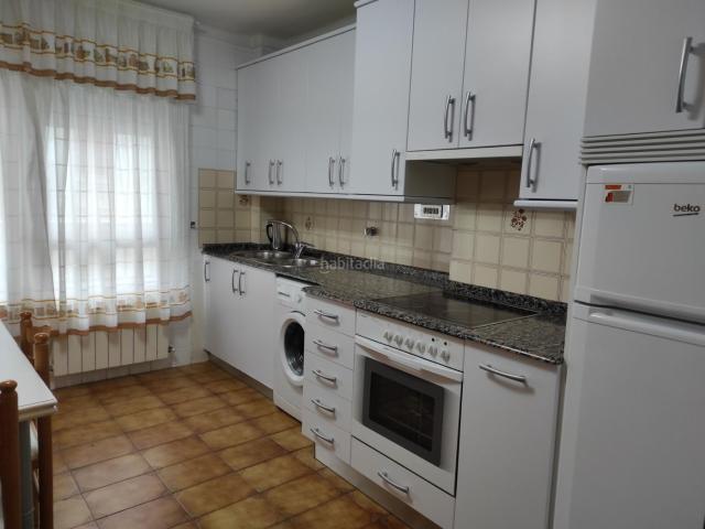 Piso en venta en Azeta, Sestao