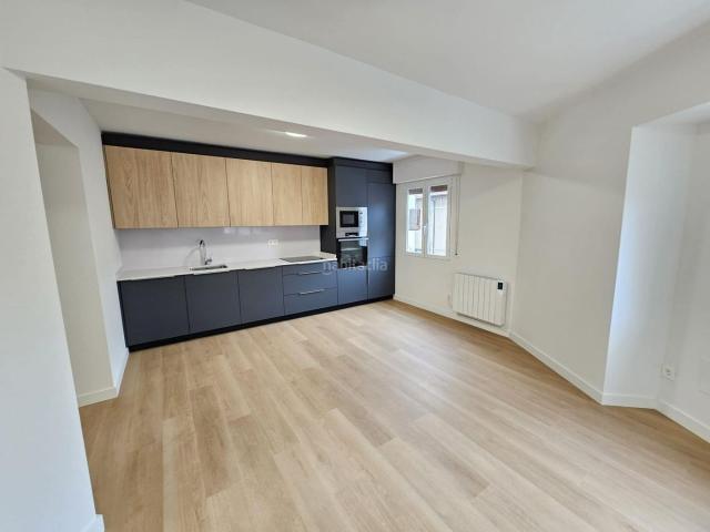 Piso en venta en Azeta, Sestao