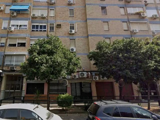 Piso en venta en Cerro-Amate, Sevilla