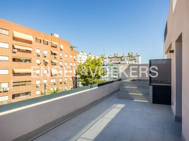 Piso en venta en Casco Antiguo, Sevilla