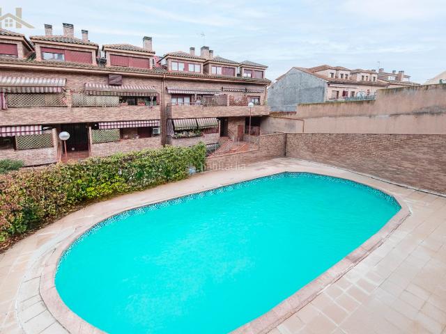 Piso en venta en Sevilla La Nueva, Madrid