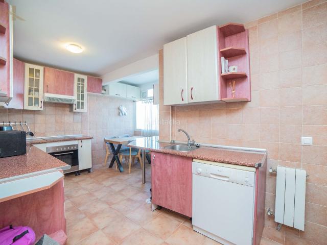 Piso en venta en Sevilla La Nueva, Madrid