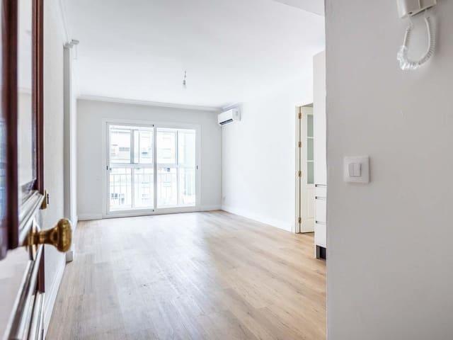 Piso en venta en Casco Antiguo, Sevilla