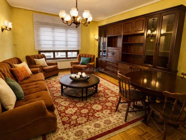 Piso en venta en Santolaya, Siero