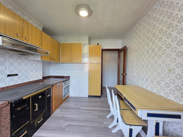 Piso en venta en Santolaya, Siero