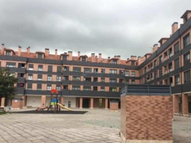Piso en venta en Santolaya, Siero