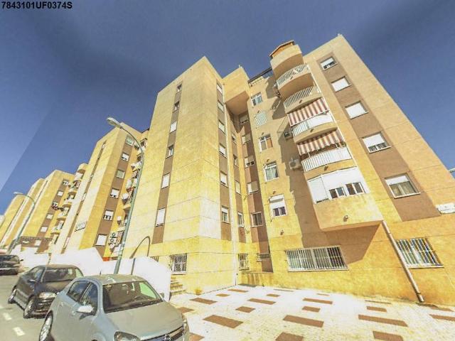 Piso en venta en Barriada Islas Canarias, Estepona