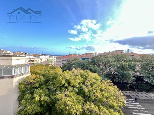 Piso en venta en Barriada Islas Canarias, Costa del Sol Occidental