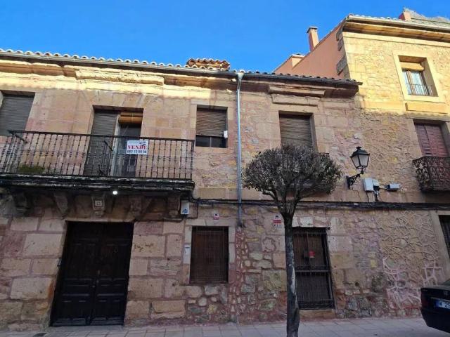 Piso en venta en Sigüenza, Colonia La Isla