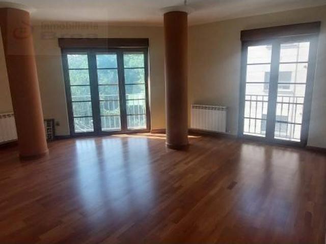 Piso en venta en O Deza, Galicia