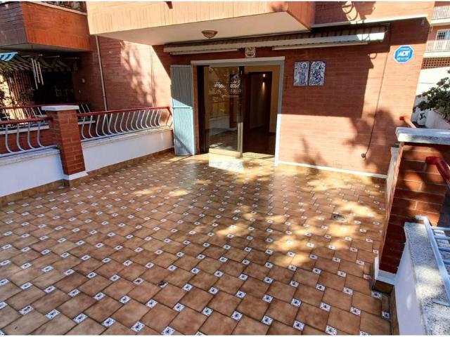 Piso en venta en Santa Coloma De Gramenet, Centre