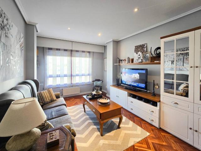 Piso en venta en Cidade Vella, A Coruña