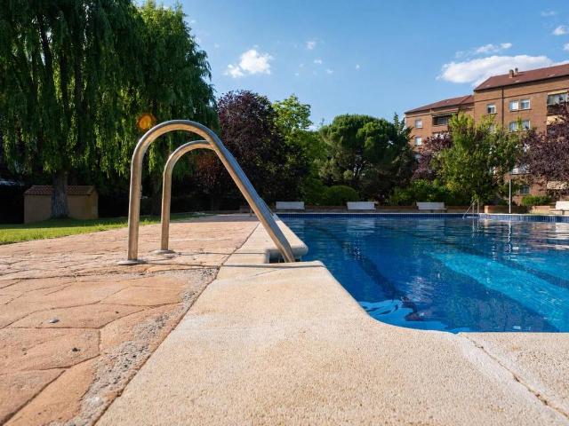 Piso en venta en Ávila, Castilla y León