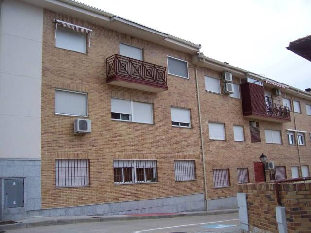 Piso en venta en Sotillo De La Adrada