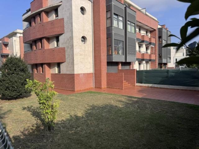 Piso en venta en Bezana, Santa Cruz De Bezana