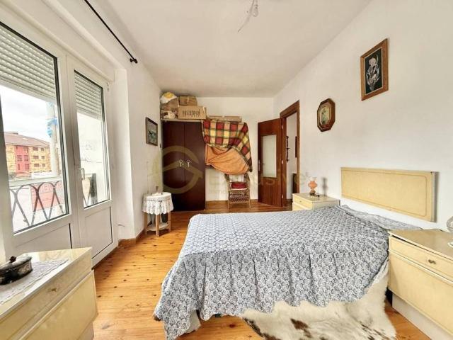Piso en venta en Soto Del Barco, Asturias