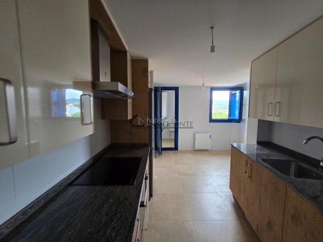 Piso en venta en Soutomaior, Vigo