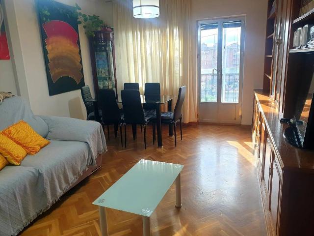 Piso en venta en Ávila, Castilla y León