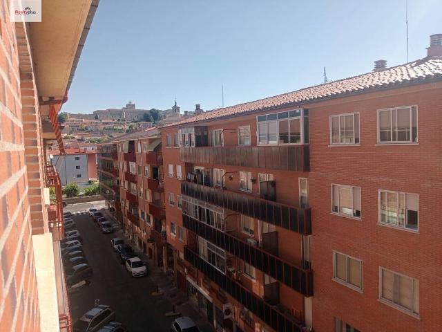 Piso en venta en Ávila, Castilla y León